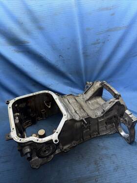 Infiniti 5201 03-06 Nissan 350z G35 Vq35de Upper Aluminum Oil Pan Engine Oem