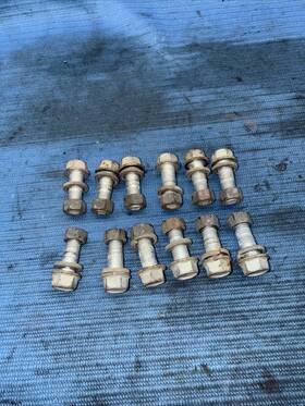 8532 Infiniti 03-08 Nissan 350z Rear Cv Drive Axle Bolt Set Lh Rh Bolts Oem G35 Z33 Vq35