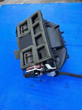 Nissan 271109ucob 2015-2021 Murano Ac Climate Blower Motor Housing Box Oem