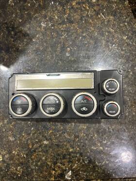 27500e8518 Nissan 2006 Pathfinder Climate Control