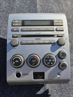 Nissan 28098-zj45c 04-07 Titan Armada Front Ac Climate Control Radio Bezel Dash Trim