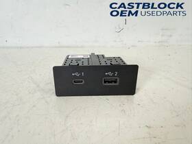 Nissan 284h3-6ra0a 2021-2023 Rogue Usb And Type C Ports Auxiliary Jack Oem 284h3 6ra0a