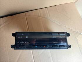 Nissan 28525-05u11 Jdm R32 A/c Digital Climate Control Oem Used