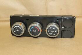 Nissan 5sdb3app00 2005 2006 2007 Titan Ac Heater Climate Control Unit Oem