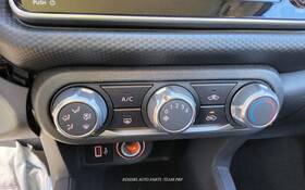 655-12159 Nissan Kicks 2024 Ac / Heater Temperature Control 1580170