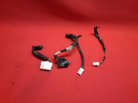 Nissan 68260-ea102 2005-2012 Xterra Center Radio Trim Climate Control Pigtails