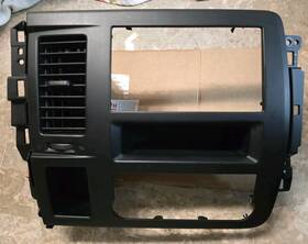Nissan 682609je0a 2013 Nv 2500 Radio Bezel Center Oem