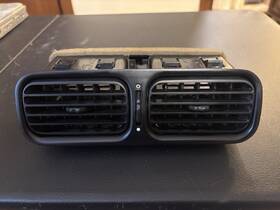 Nissan 68750-35f00 89-94 S13 240sx Center Vent Dashboard Hvac Heating And Ac Very Clean