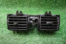 687943ja0a Nissan 2013 2014 2015 16 17 18 19 20 Pthfinder Center Ac Vents Oem