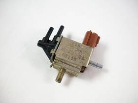 Nissan/hitachi Aesa123-28 Infiniti Egr Control Solenoid Vsv Vacuum Switching Valve