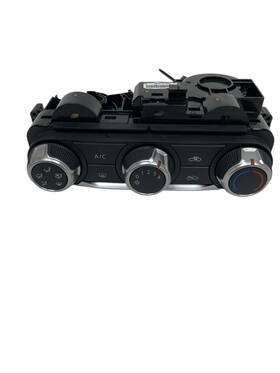 T827429b Nissan 2025 Kicks 2l Fwd Front Ac Heater Climate Control Module Unit
