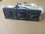 Nissan Sentra 1999 Climate Control Head W/ 2 Cable Retainers Oe. Fixed Price $89.88.